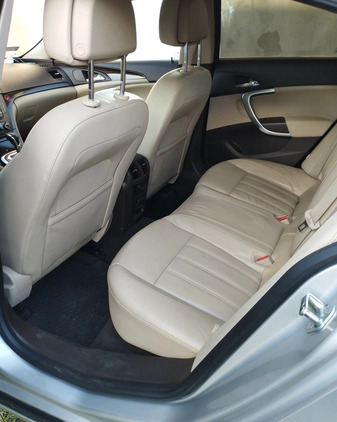 Opel Insignia cena 18000 przebieg: 297000, rok produkcji 2009 z Malbork małe 106